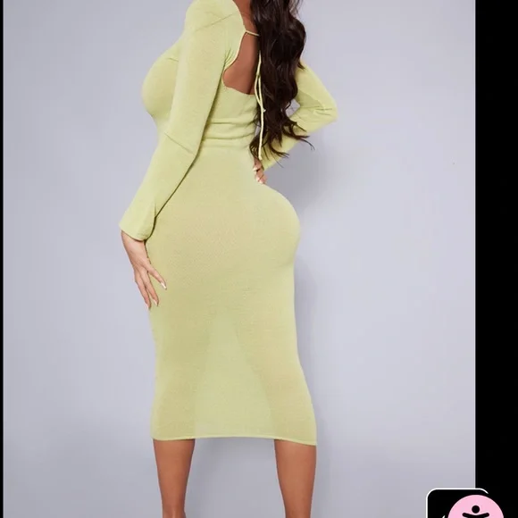 Women's Shape Sage Green Knit Low Back Long Sleeve Maxi Dress - Size L